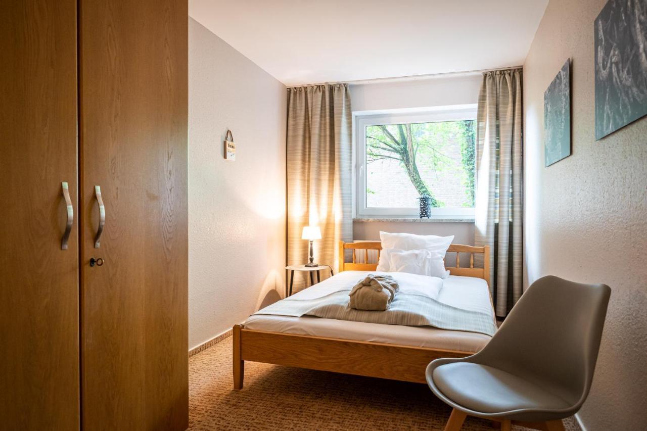 Waldhotel Tannenhaeuschen Wesel  Eksteriør billede